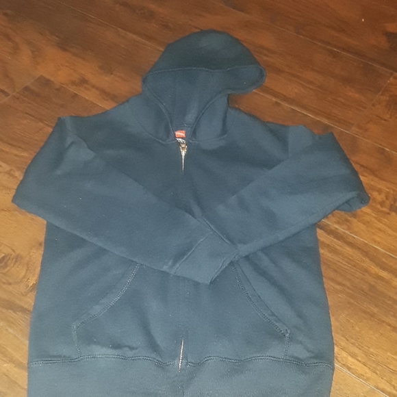 Hanes Other - Hanes medium hoodie